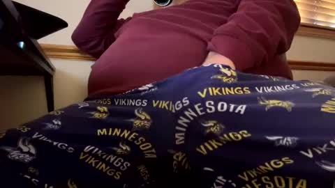 mnguy19726969 online show from November 12, 4:13 pm