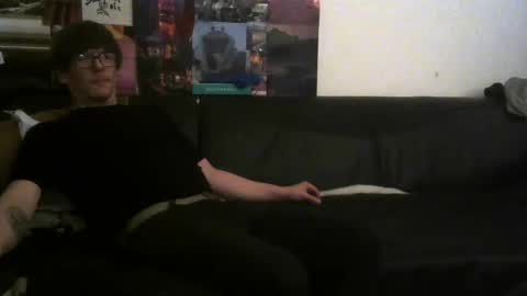 Snapshot of mojoflow39 chatting on December 25, 2:35 am Fr online show from December 25, 2:35 am