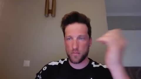 moms_little_monster online show from April 12, 3:35 pm