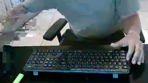 mon_za online show from March 3, 8:23 am