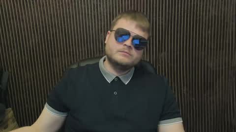 Alex online show from June 8, 4:19 pm