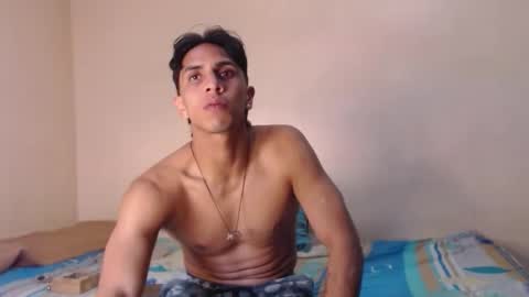 simon dice online show from October 5, 9:30 pm