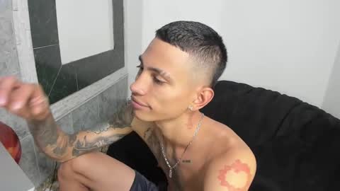 monkeyd_66 online show from February 27, 4:43 pm