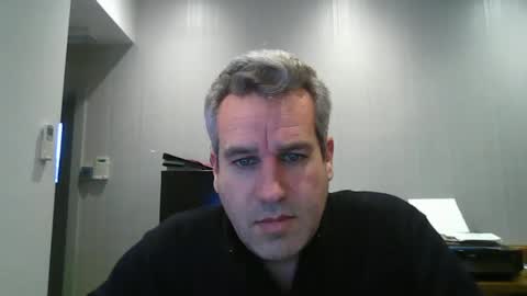 Monty G online show from December 4, 1:42 pm