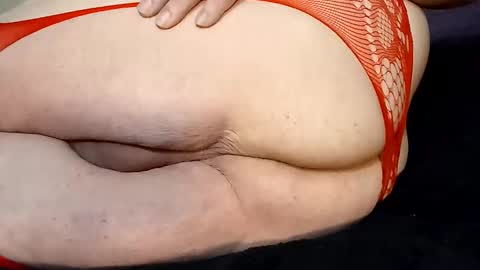 Snapshot of montyne2 chatting on October 12, 8:30 am montyne2 online show from October 12, 8:30 am