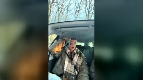 moonflamek online show from January 10, 2:54 pm