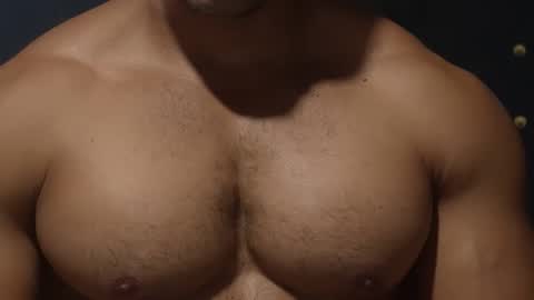 moreno1muscular online show from September 21, 3:45 pm