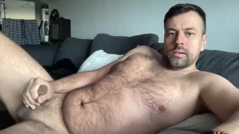 morty87geil online show from March 16, 6:50 am