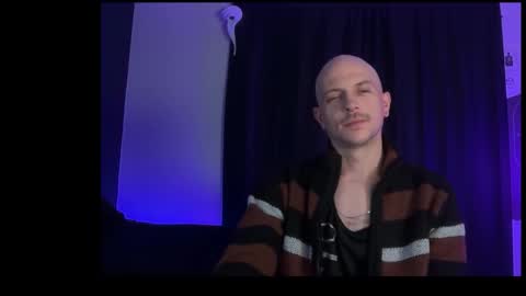 mount_vesuvius online show from February 9, 5:01 am