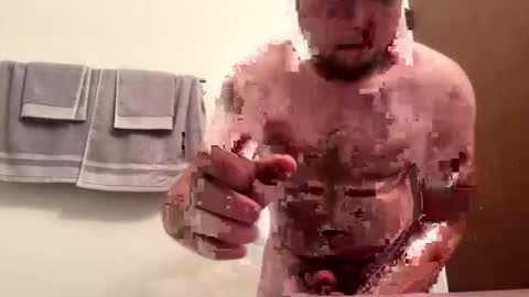 mountainboy06 online show from April 2, 10:17 pm