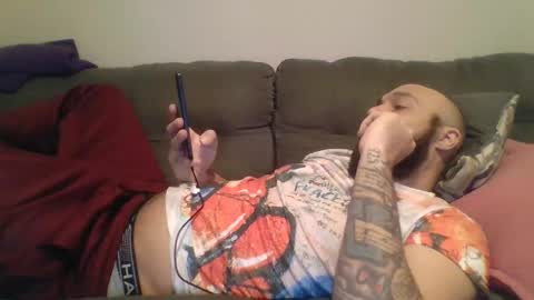 Snapshot of mr8plus chatting on January 21, 10:19 pm Mr8 online show from January 21, 10:19 pm