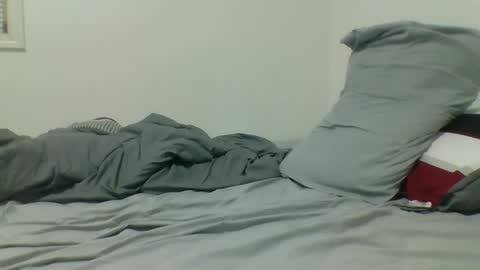 Snapshot of mr8plus chatting on January 27, 4:41 am Mr8 online show from January 27, 4:41 am