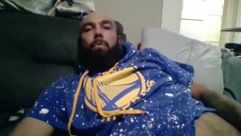 Snapshot of mr8plus chatting on October 24, 12:13 am Mr8 online show from October 24, 12:13 am