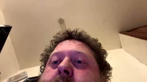 mr_big1983 online show from April 10, 2:40 am