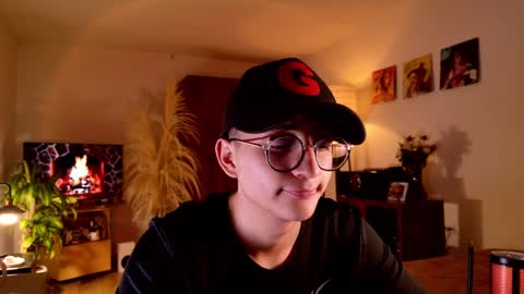 Snapshot of mr_evan1 chatting on September 9, 2:49 pm Mr Evans online show from September 9, 2:49 pm