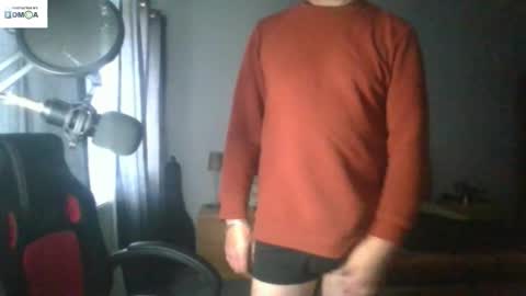 Snapshot of mr_i_ chatting on October 26, 7:43 am mr_i_ online show from October 26, 7:43 am