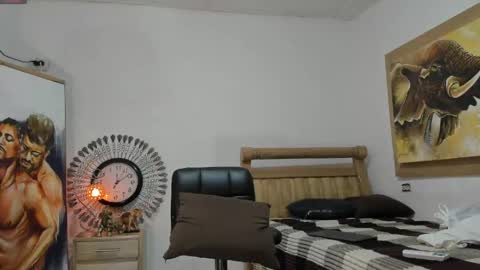 mr_stiven_ online show from May 29, 7:51 am