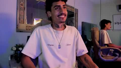 MR online show from December 15, 8:06 pm