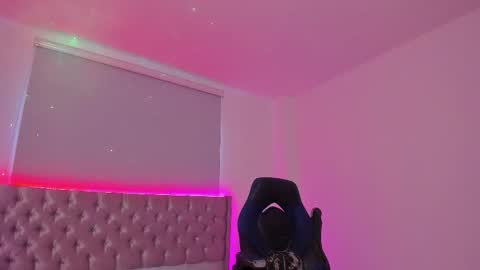 Diego online show from October 21, 9:39 pm