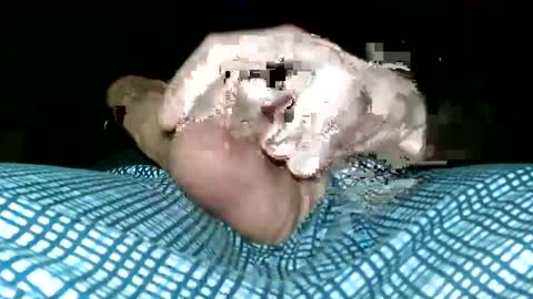 Snapshot of mrbigd1988 chatting on December 22, 10:58 pm mrbigd1988       online show from December 22, 10:58 pm