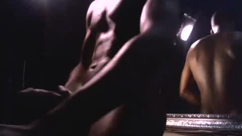 MrBigDiQ1 online show from December 22, 4:17 am