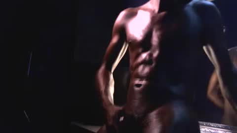 MrBigDiQ1 online show from December 3, 1:06 am