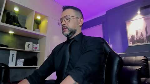 MrFrank. online show from February 2, 10:46 am