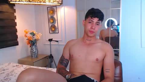 Alex online show from March 8, 1:47 am