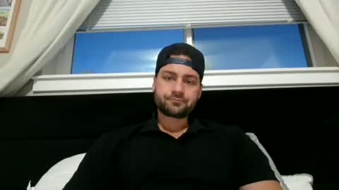 mrthickly818 online show from February 7, 12:34 pm