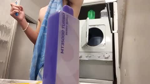 mrtweak20 online show from September 29, 4:44 am