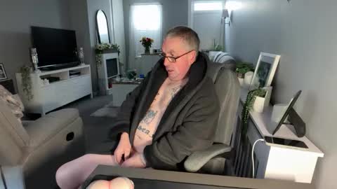 mtb1697 online show from February 13, 10:20 am