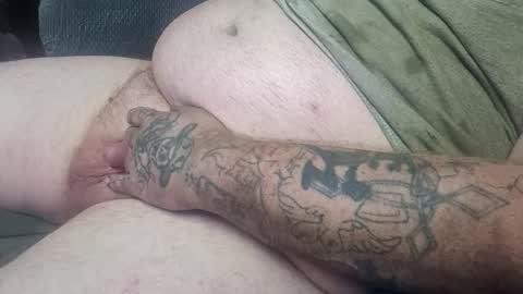 Snapshot of mtrcyclerydr chatting on October 13, 3:07 pm B-Lo Average Guy online show from October 13, 3:07 pm