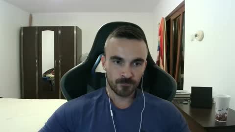 Victor online show from October 3, 4:45 pm