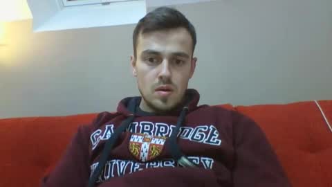 mulerkeeee online show from December 3, 8:06 pm