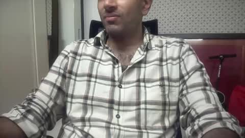 munnabobby2008 online show from January 6, 1:26 pm