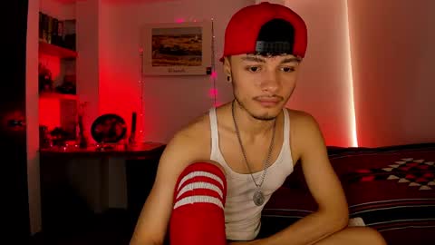 Snapshot of murielkarmesi chatting on January 14, 3:47 pm murielkarmesi online show from January 14, 3:47 pm