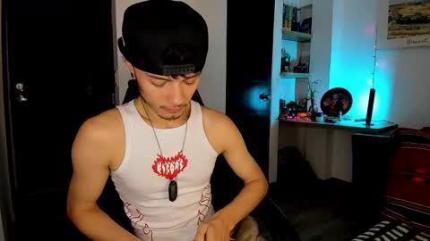 Snapshot of murielkarmesi chatting on January 17, 1:56 pm murielkarmesi online show from January 17, 1:56 pm