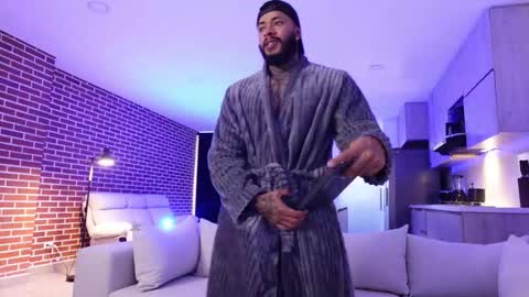 Nick online show from November 14, 12:17 pm