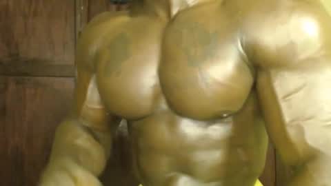 musclegod23 online show from November 18, 2:32 pm