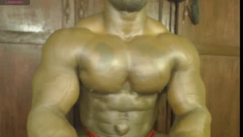 musclegod23 online show from November 2, 9:02 am