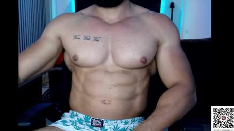 Snapshot of muscleweed420 chatting on February 13, 11:15 pm Ragnar online show from February 13, 11:15 pm