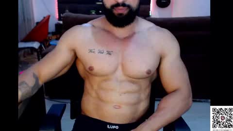 Snapshot of muscleweed420 chatting on March 10, 10:50 am Ragnar online show from March 10, 10:50 am