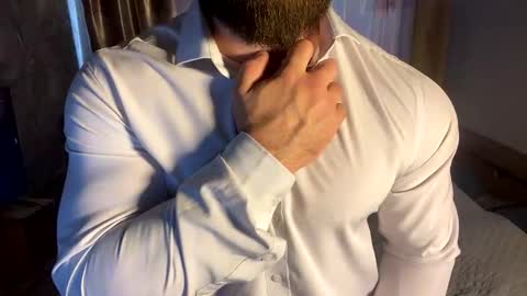 muscularjuggler online show from April 4, 3:36 am