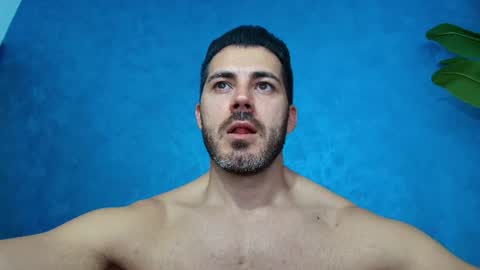 muscularmaster onlyfans online show from June 19, 9:08 pm