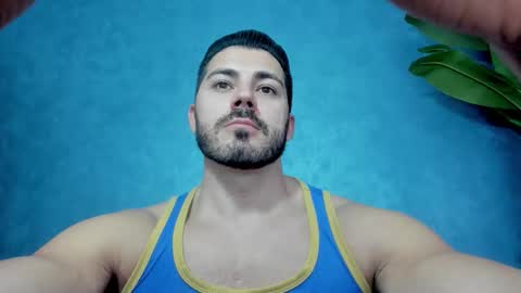 muscularmaster onlyfans online show from November 13, 10:03 pm