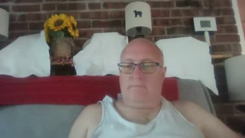 mustangtp online show from June 17, 11:28 pm