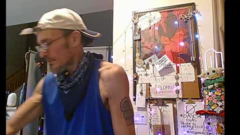 Snapshot of mycock4u247 chatting on December 25, 1:20 am LA MARIPOSA DE MARICOPA online show from December 25, 1:20 am