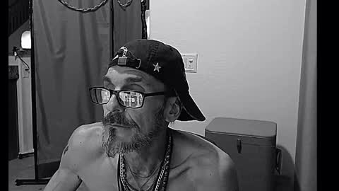 Snapshot of mycock4u247 chatting on December 10, 2:28 pm LA MARIPOSA DE MARICOPA online show from December 10, 2:28 pm