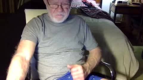 r-glenn-01 online show from February 16, 4:21 am