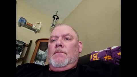 myfam7 online show from October 22, 6:32 pm